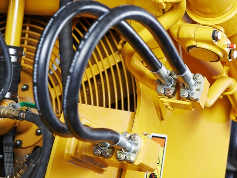 Huiles hydrauliques pour systèmes centralisés et mobiles